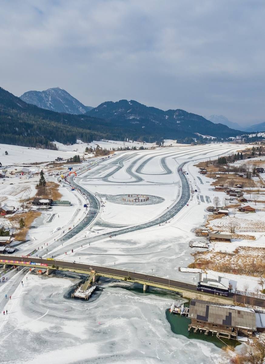 Eislaufbahn am Weissensee